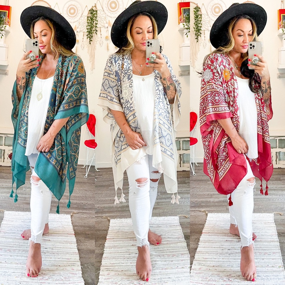 RED Lightweight Moroccan Floral Kimono - Picture 4 of 4
